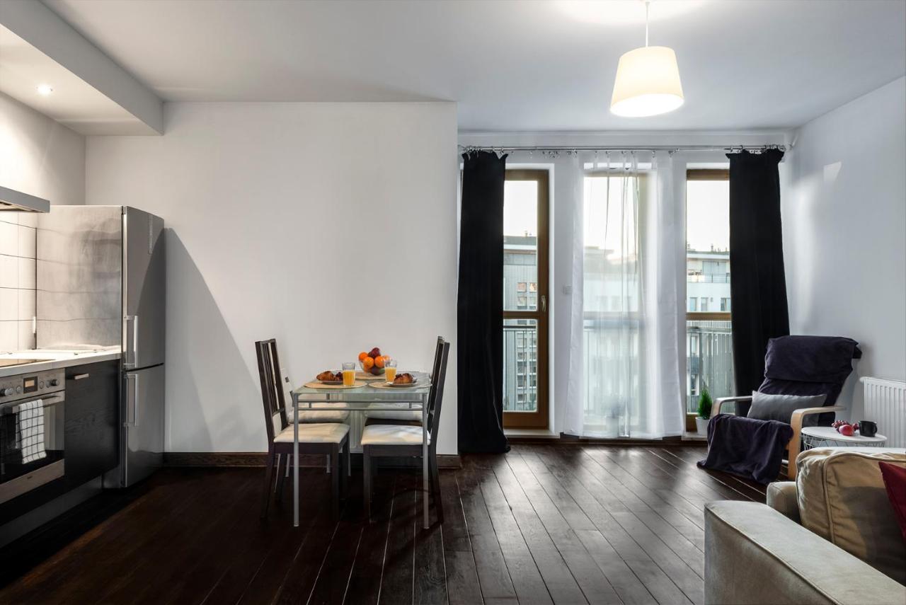- Aparts Wilanow Ledochowska Appartement
